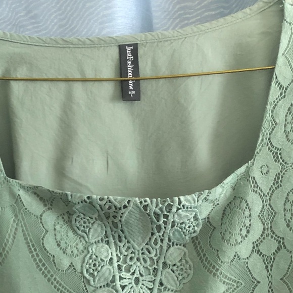 Just Fashions Now Green Peplum Blouse with Buttoned Details- l- 20” pit to pit - Picture 8 of 10
